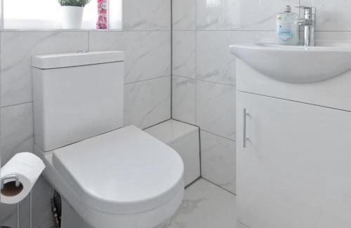 South Harrow Apartamento | City Apartment - Sleeps 4 & Free Parking