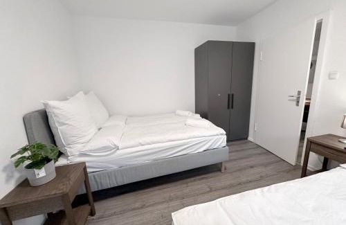 Sudostviertel Apartamento | City Apartments Essen for up to 6 person with 4K TV and kitchen