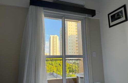 Bauru Apartamento | City Bauru - Studio completo em frente a USP, FOB - Centrinho e HC de Bauru