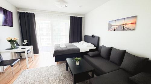 Oulu Apartamento | City center 1R studio with perfect view, parking