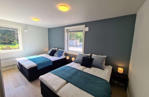 Stavanger Apartamento | City Center Charm in Exclusive Eiganes - Modern & Spacious