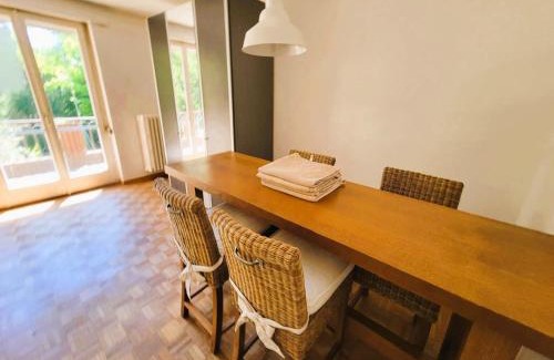 Oberstrass Apartamento | City Center Flats with Balcony Garden View Rigi Self Checkin