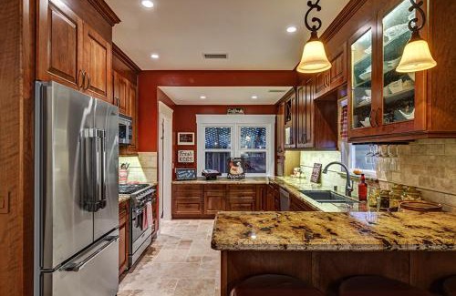 University Heights Casa | City Center Hillcrest Bungalow Vacation Rental
