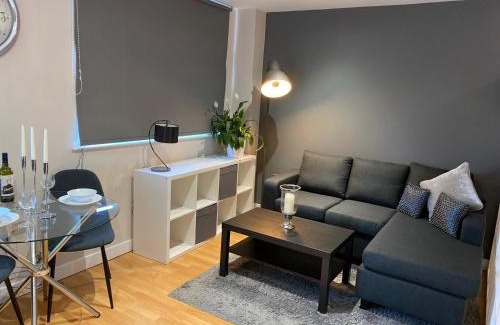 Sheffield Apartamento | City Centre Modern Studio Apartment - Westone FREE WIFI, GYM ACCESS, NETFLIX