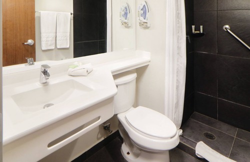 Parcelas Hotel | City Express by Marriott Rosarito