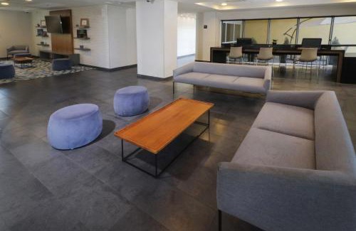Piedras Negras Hotel | City Express by Marriott Piedras Negras