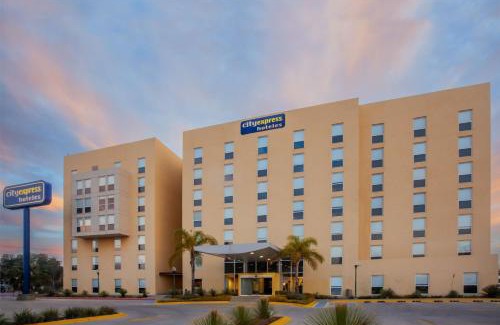 Celaya Hotel | City Express by Marriott Celaya Galerias