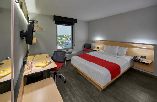 Carlos Pacheco 4 Hotel | City Express by Marriott Ensenada