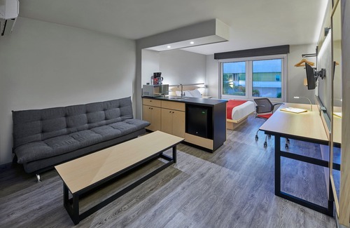 Centro de Querétaro Hotel | City Express by Marriott Queretaro
