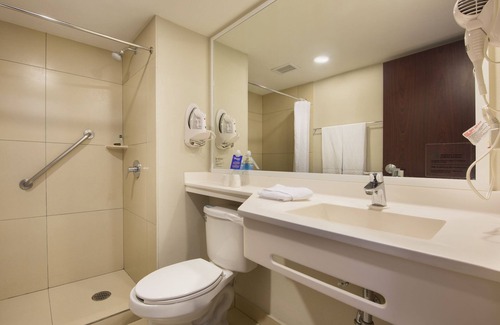 Ciudad Cariari Hotel | City Express by Marriott San Jose Costa Rica