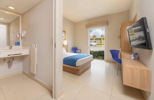 Ciudad Cariari Hotel | City Express by Marriott San Jose Costa Rica