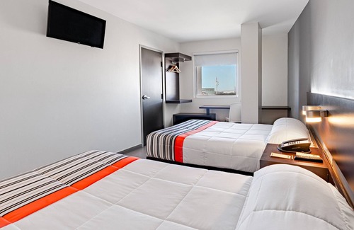 Aguascalientes Hotel | City Express Junior by Marriott Aguascalientes Centro