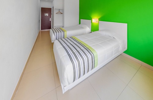 Veracruz Hotel | City Express Junior by Marriott Veracruz Aeropuerto