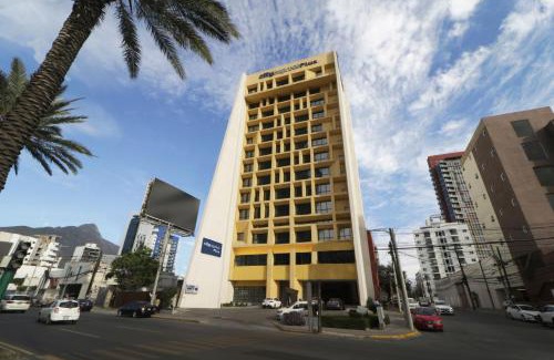 San Jerónimo Hotel | City Express Plus by Marriott Monterrey Galerías