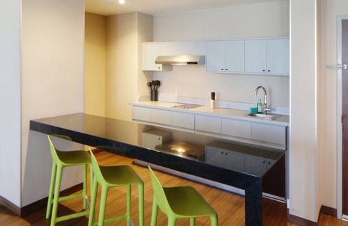 Zona Río Hotel | City Express Suites by Marriott Tijuana Rio