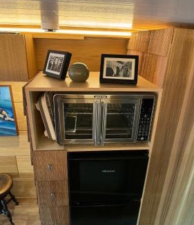 Lancaster Otro | City Hideaway, Off Grid Luxe