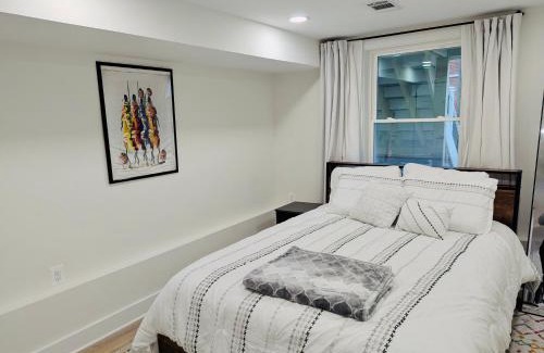 Edgewood Apartamento | City Hopper!