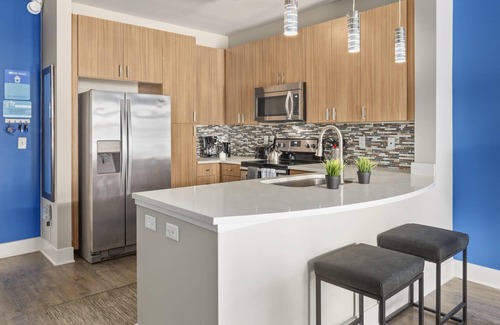 Downtown Apartamento | City Living in Downtown Raleigh Luxury Apt 1