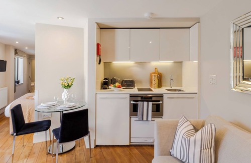 Bridge Apartamento | City of London | Executive Studio with Terrace