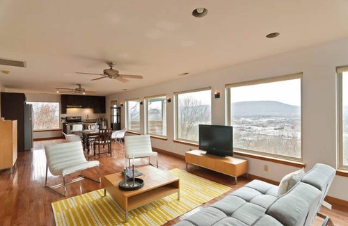 Chattanooga Chalet De Esquí | 'City Overlook & Hideway' sobre el centro de Chattanooga