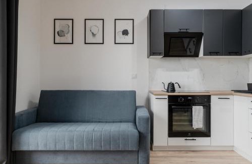 Baluty Apartamento | City Spot Łódź by Aparo - Manufaktura, Nowy Apartament, PlayStation, Miejsce do Pracy, Winda, Balkon