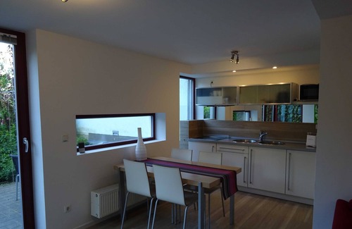Rostock Apartamento | City vacation apartment - with sauna and garden - Object 94475 - Cityferienwohnung