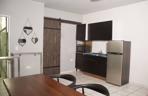 Hato Rey Apartamento | City Vibes Studio near everything you need!