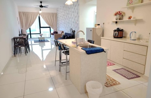 Central District Apartamento | City View Southkey 2BR2FREE 18F By Natol