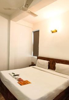 New Delhi Hotel | City Walk Residency