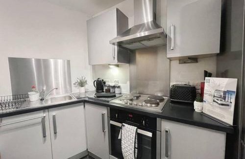 Clayton Apartamento | Cityfront Modern Apt Near City Centre/Etihad, Free Parking