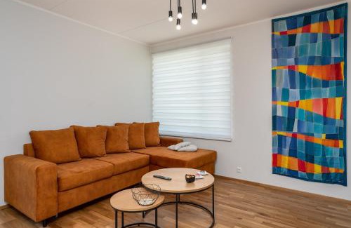 Tartu Apartamento | CITYGATE APARTMENT WITH SUN BALCONY