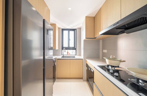 Downtown Shanghai Apartamento | CityHome-Modern 3BRs 2Baths CAC&Fheating