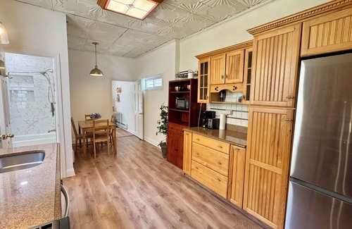 Weehawken Casa | Cityside Haven - Spacious 2BR APT - 12 mins to NYC