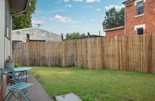 North Tamworth Casa | CitySide Pad - 5-minute walk to CBD