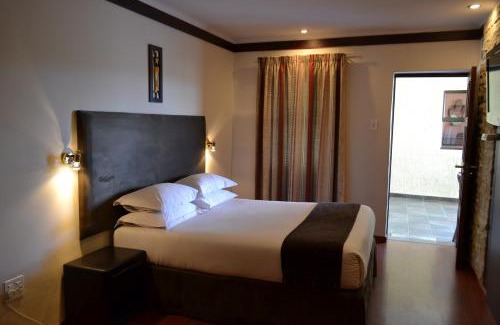 Maseru Hotel | Citystay West