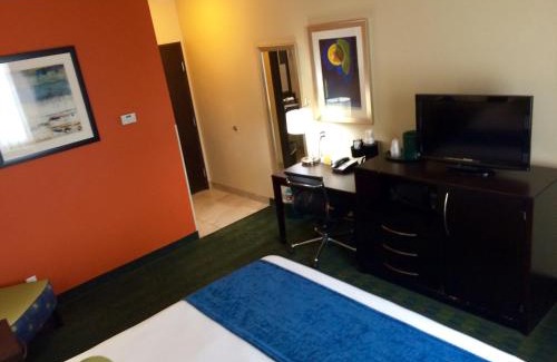 Near East Side Hotel | Cityview Inn & Suites Downtown /RiverCenter Area