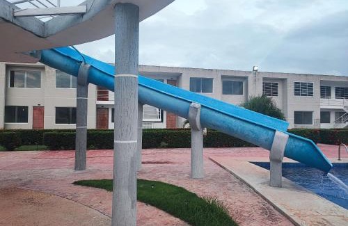 Chichiriviche Apartamento | Ciudad Flamingo, Karnak