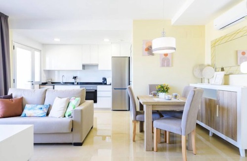 Cabanes Apartamento | Ciudad Jardin by Interhome
