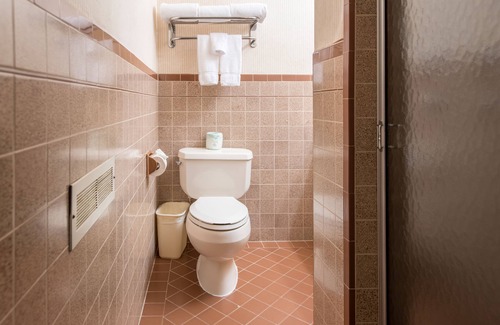 South of Market Hotel | Civic Center Motor Inn