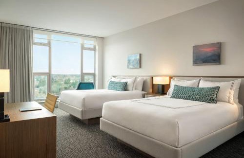 Surrey Hotel | Civic Hotel, Autograph Collection