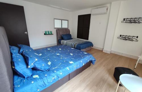 Kampung Jawa Casa | CJ Cozy House 5 Mins Walk to Jonker Street