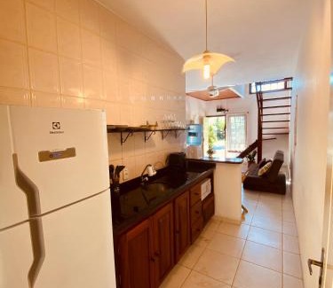 Mangueira Casa | Clássica casa de férias com piscina 2km do centro