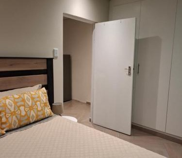 Berea West Apartamento | Claire's Hill on Renown