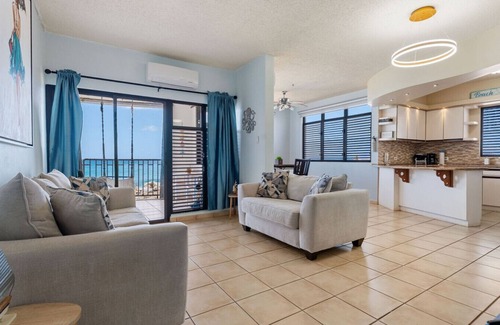 Stella Condominio | Claje Sunset! Beachfront condo at Victoria del Mar 1E