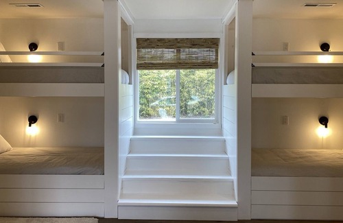 Long Beach Casa | Clamming! Walk to beach/go-karts~Bunk room!