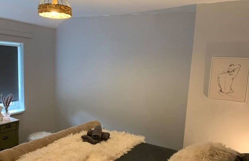 Stourbridge Casa | Clara House