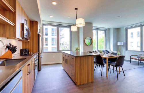 Clarendon Apartamento | Stylish Condo @Clarendon with Rooftop Views