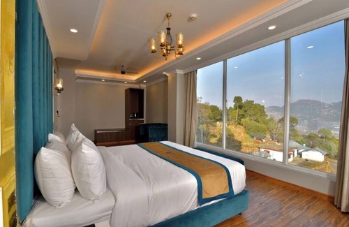 Dalhousie Hotel | Claret inn by Lawrence Hotels