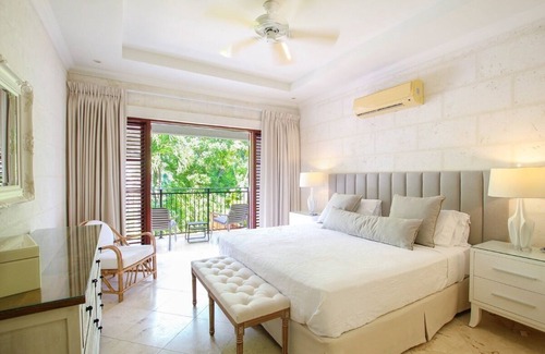 Gibbs Bay Villa | Claridges 1 3 Bedroom Villa