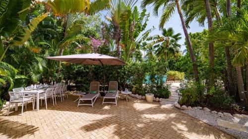 Gibbs Bay Casa | Claridges 1 home